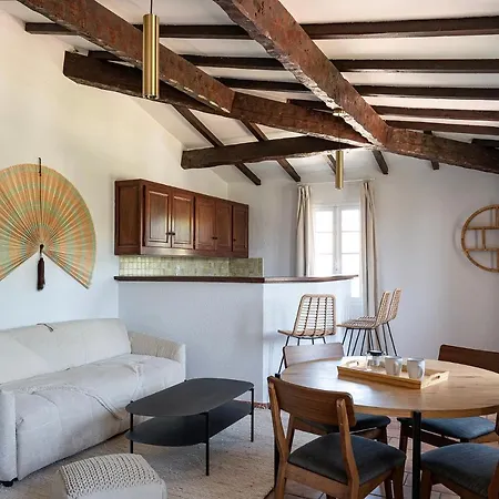 Lou Mare Hotel *